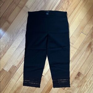 Zac & Rachel Black Stretch Cropped Pants with Crochet Trim